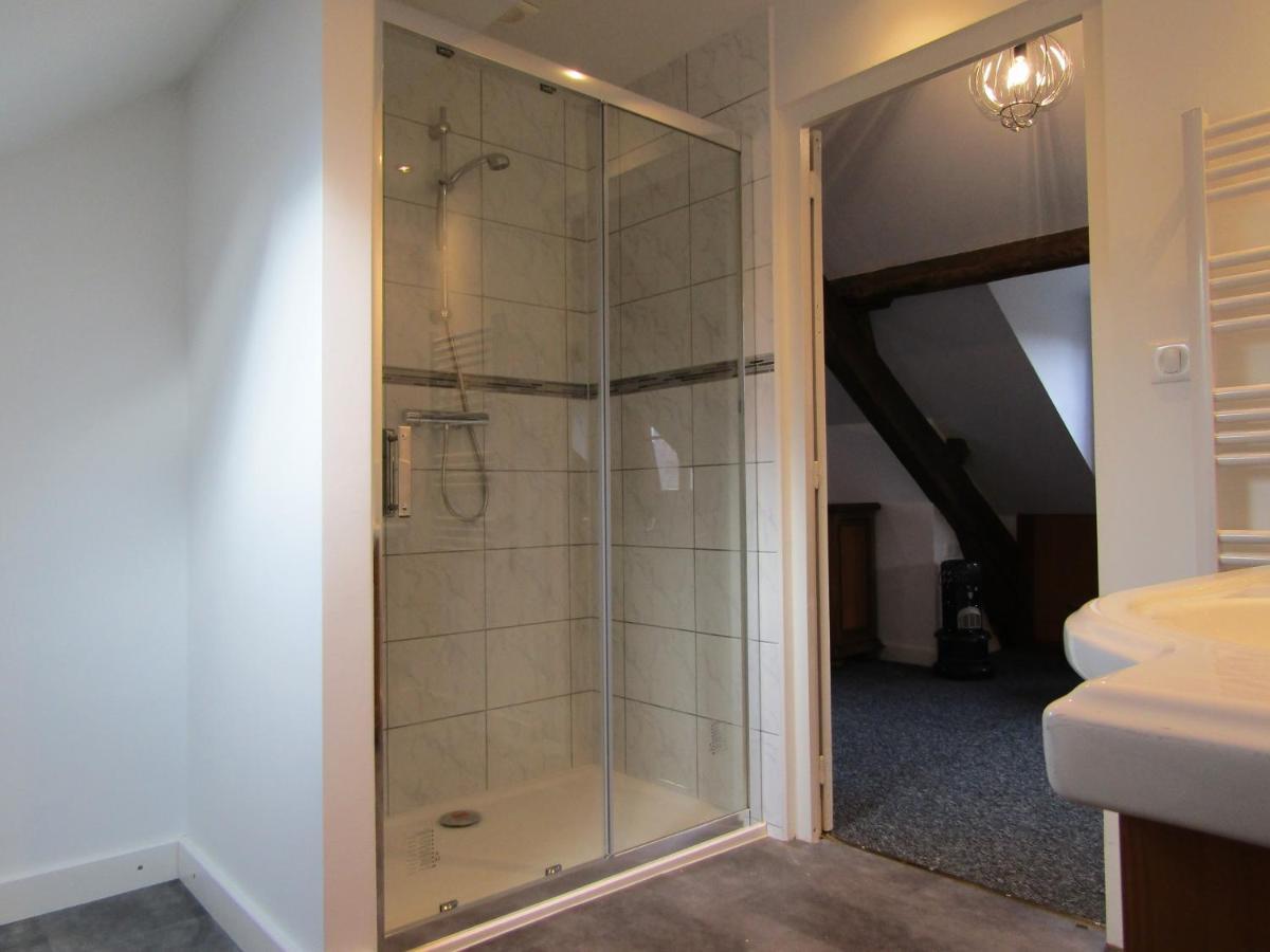 Le Pont Du Roy Bed and Breakfast Besse-et-Saint-Anastaise Exteriör bild