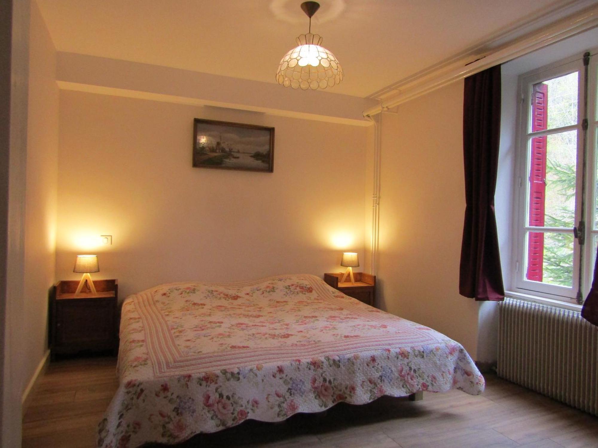 Le Pont Du Roy Bed and Breakfast Besse-et-Saint-Anastaise Rum bild